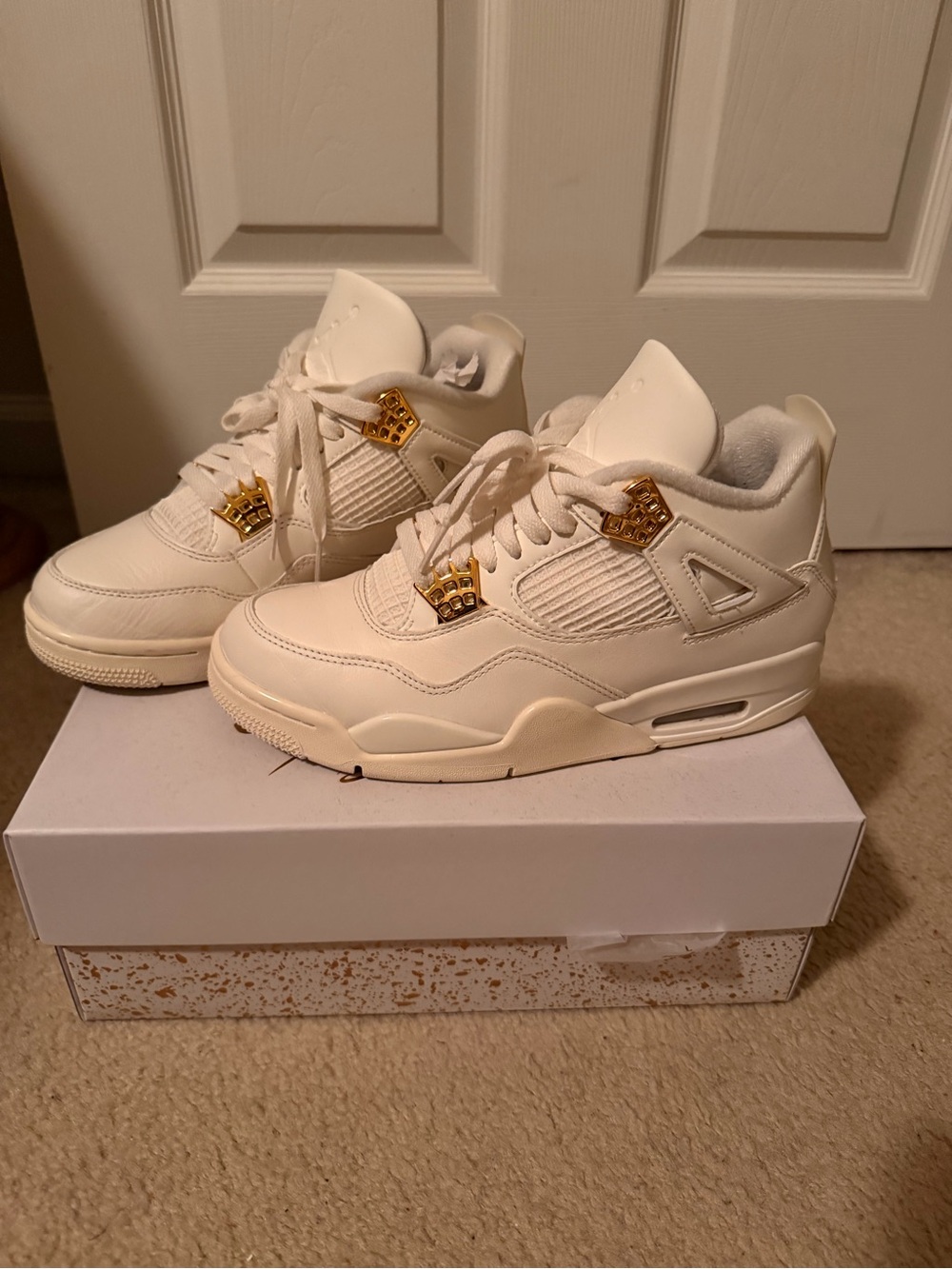 Jordan Women's Cream and Gold Retro Sneakers